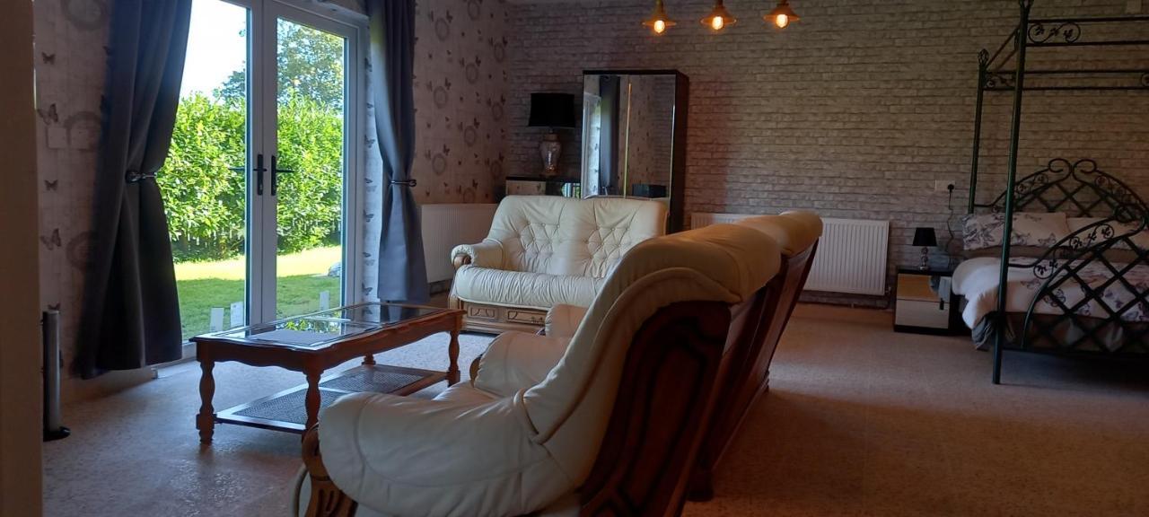 Villa Butterflies Rest à Draperstown Extérieur photo